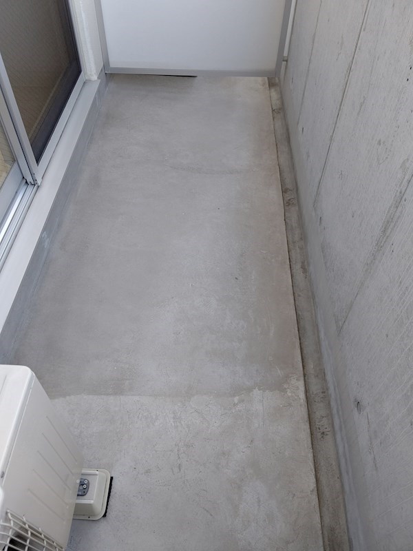 シュライクなかもず ベランダ