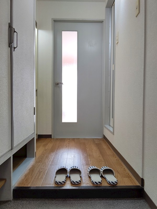 ロイヤルカーサⅡ 玄関