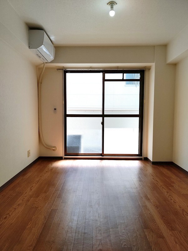 ロイヤルカーサⅡ リビング