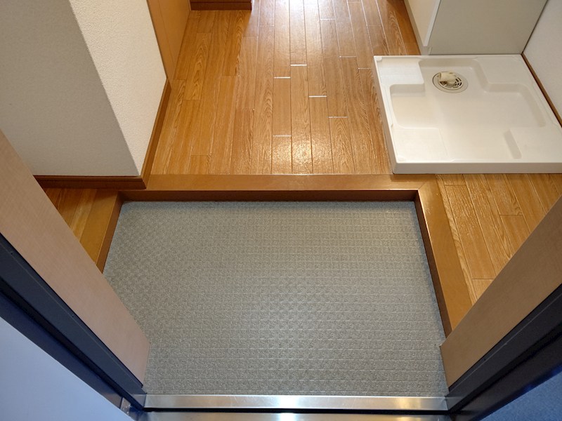 プレジオカーサ 玄関