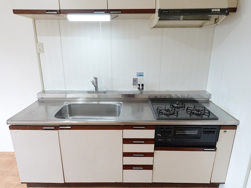 ハイライズ仙水 キッチン