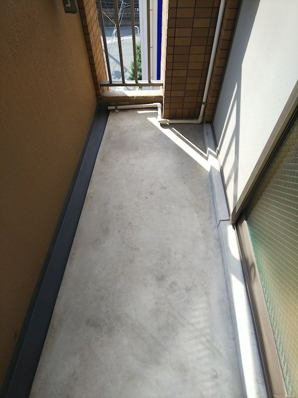 リアルなかもず  ベランダ