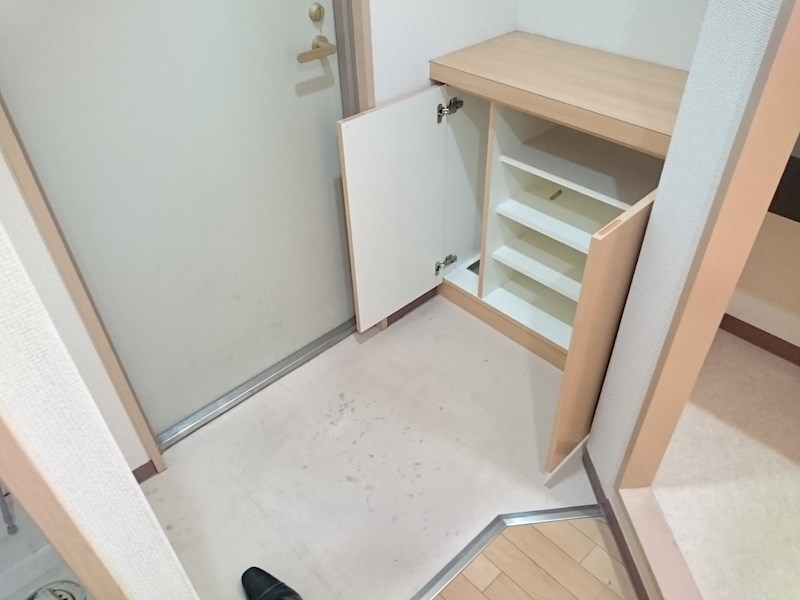 アフルエンス 玄関