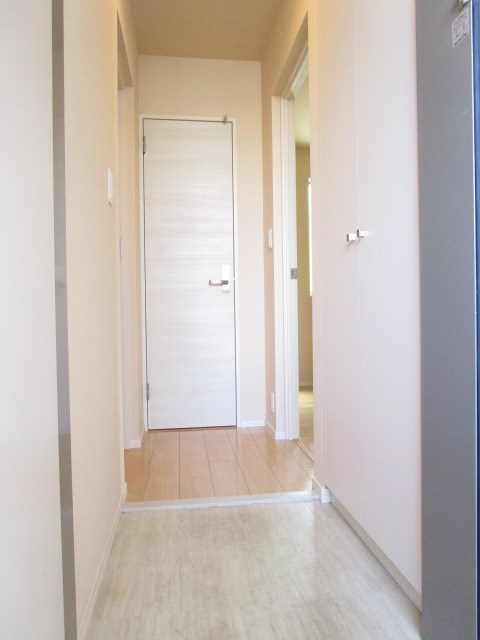 フェリオ鶴見 玄関