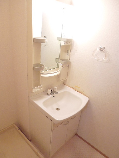 CASA新川崎 玄関