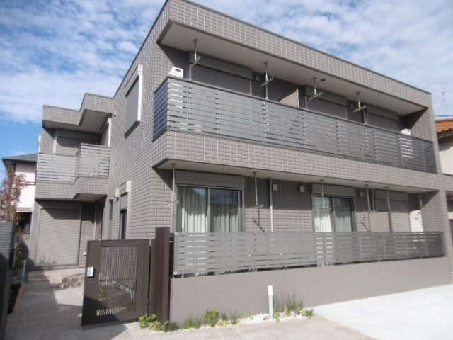 エスコート上末吉 101号室 外観