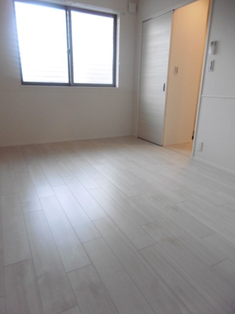 エスコート上末吉 ベッドルーム