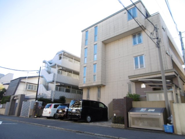 ヴィラージュ宮崎台 203号室 外観