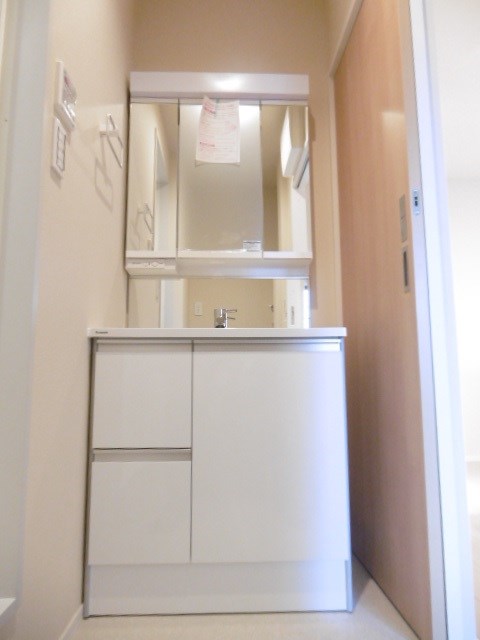 HEBELMAISON ODA 玄関