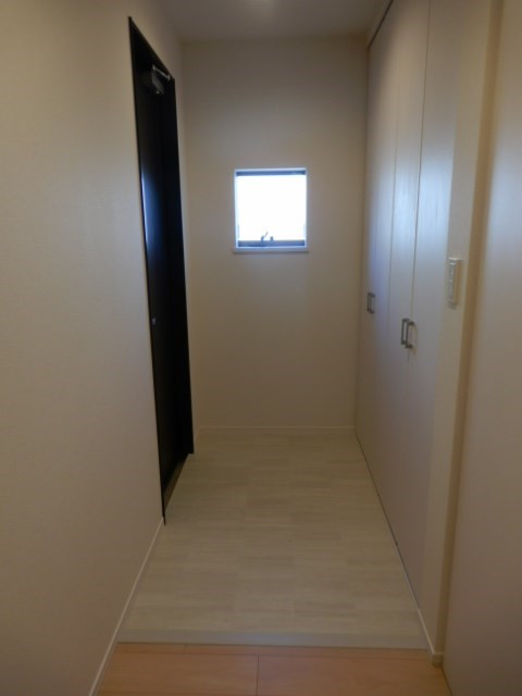 ウィステリア 玄関