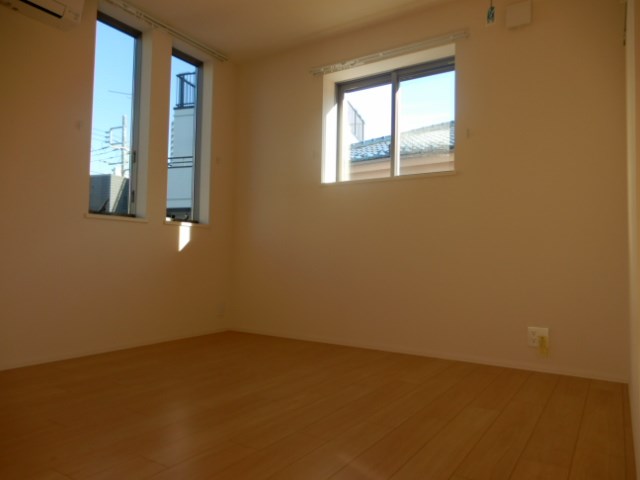 ウィステリア ベッドルーム