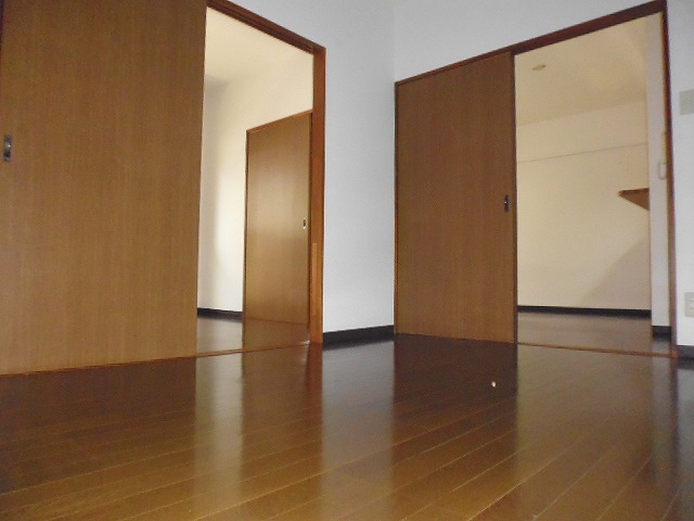 ベッドルーム