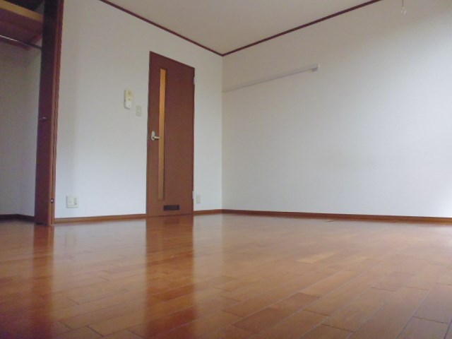 ノイン多摩川 リビング