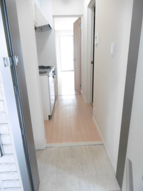 MARUMO COURT Ⅱ 玄関