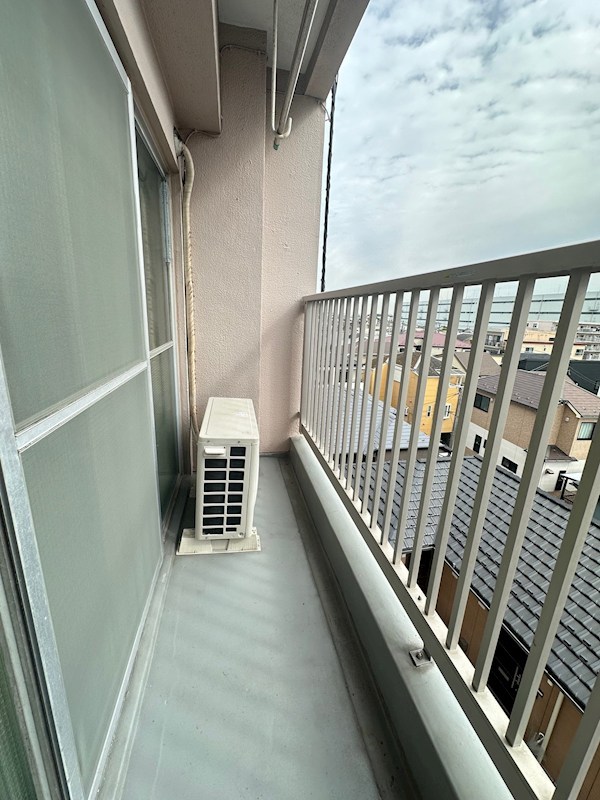 横浜スカイマンション ベランダ