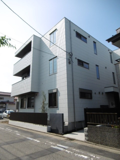 Vista 302号室 外観