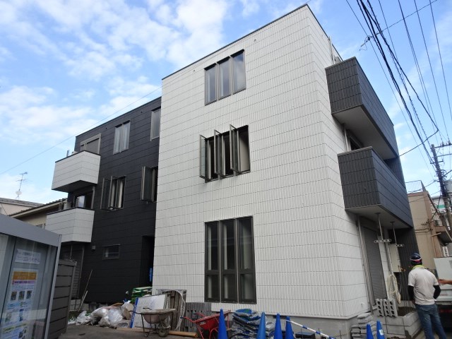 ヴァンベールM 301号室 外観