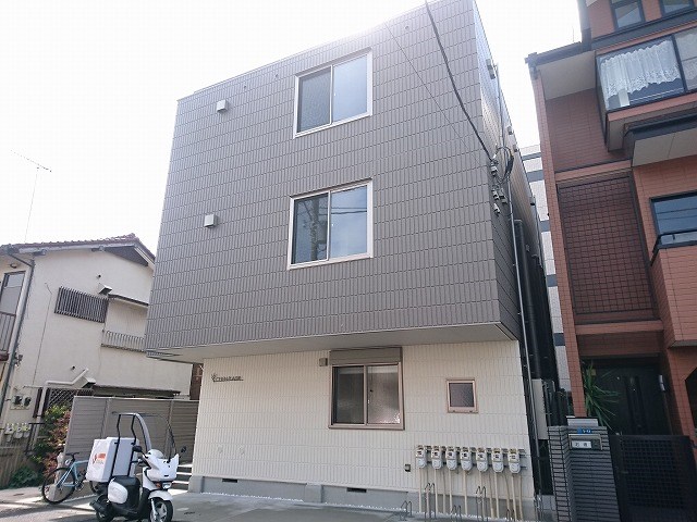 CELEN PLAISIR 303号室 外観
