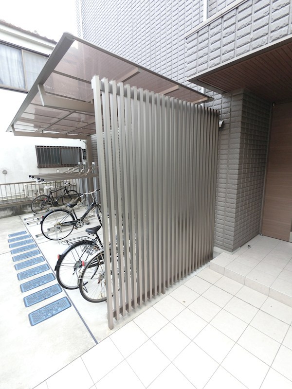 アドゥシール その他外観2