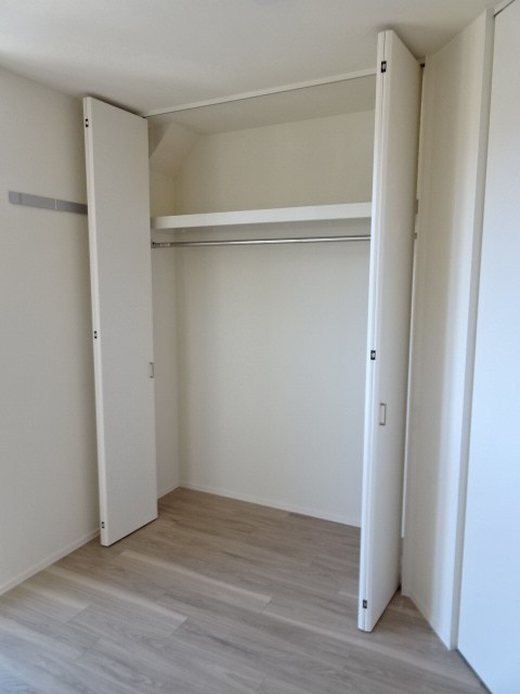 アドゥシール リビング