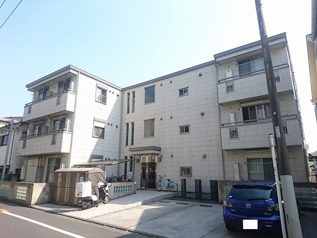 フロイデ 303号室 外観