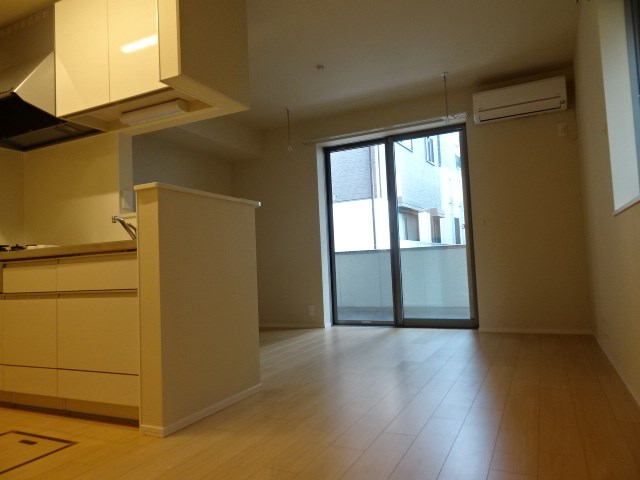 メゾン・ド・モア リビング