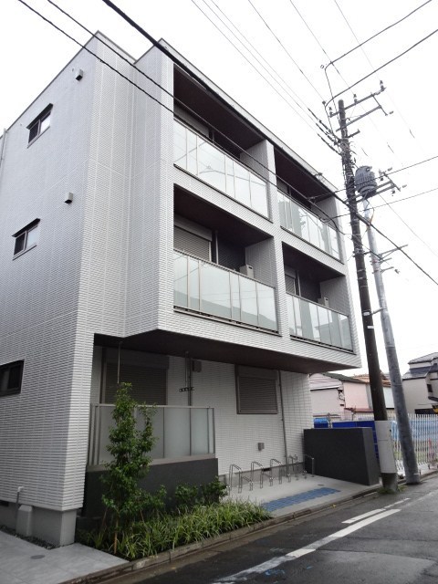 Le Reve 紺屋町 101号室 外観