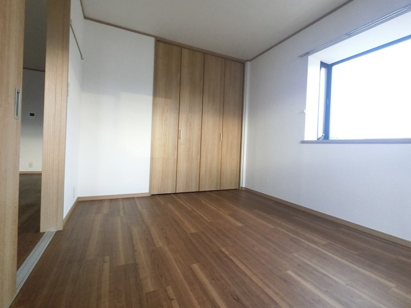 ドミール鹿島 ベッドルーム