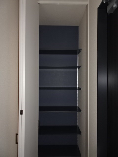 コンフォール竹中 玄関