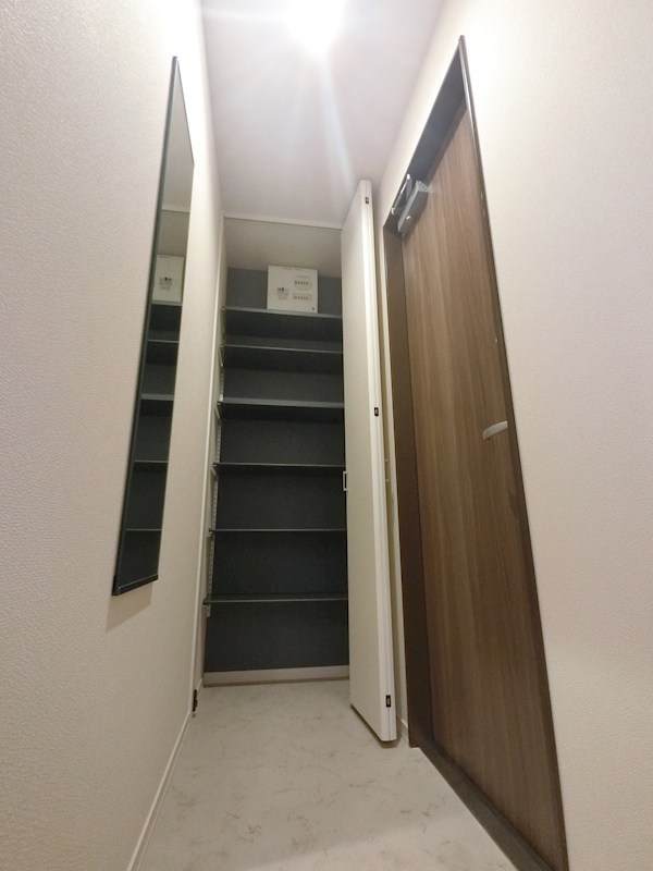 Soleil紺屋町 玄関