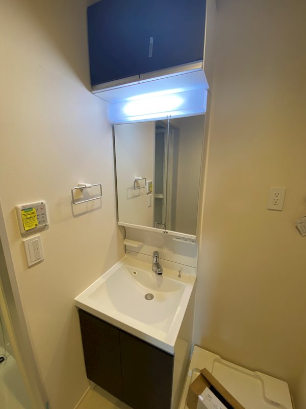 Secure House North 玄関