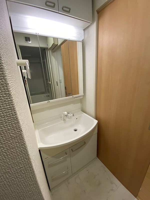 オリエンス 玄関