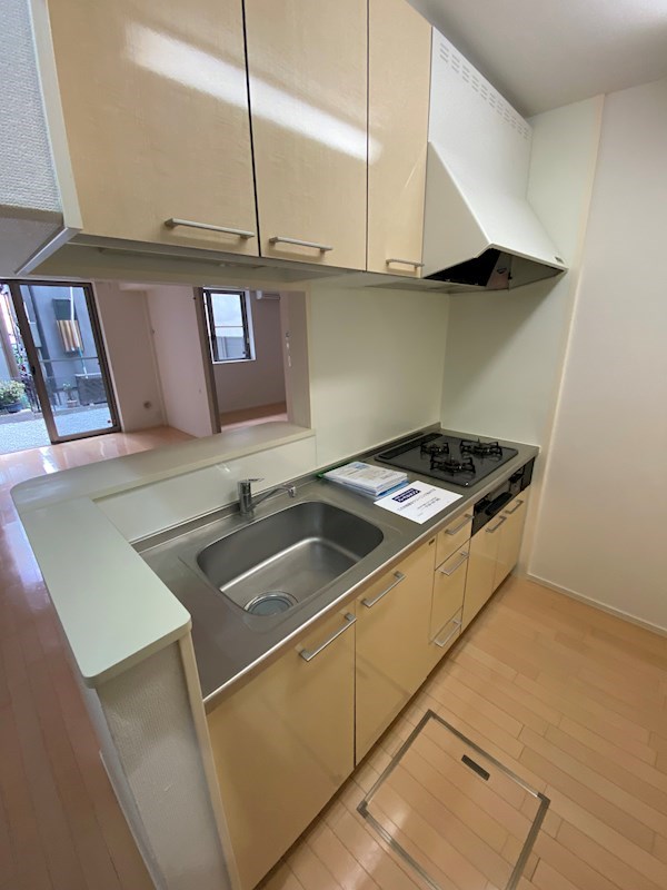 オリエンス キッチン