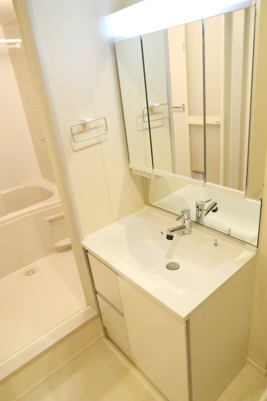 プルミエール 三ッ池公園 玄関