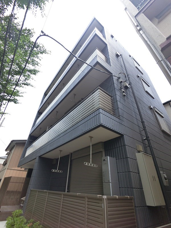 Maison Lexia 101号室 外観