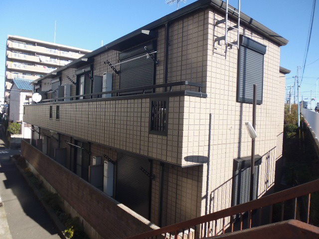 アゼリアハウス 101号室 外観