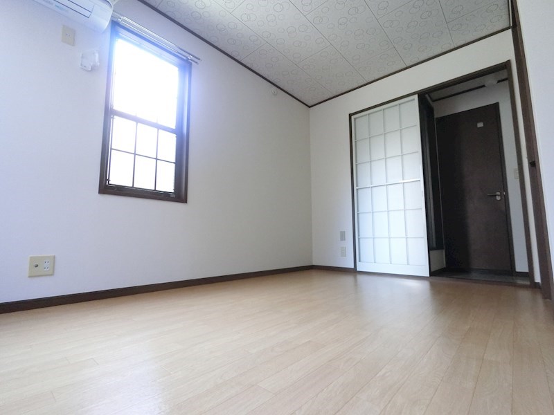 グランデュールイズミ リビング