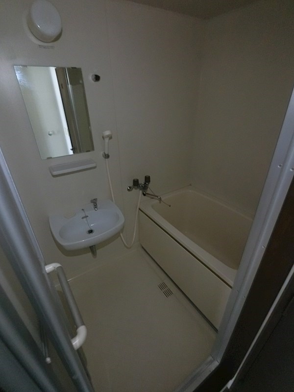 グランデュールイズミ 風呂画像