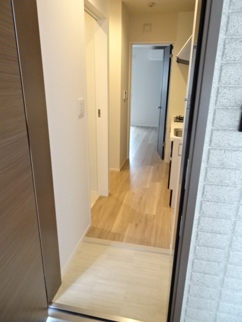 クエストコート 玄関