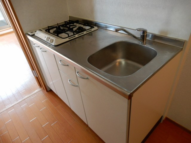 メゾンリヴィエール キッチン