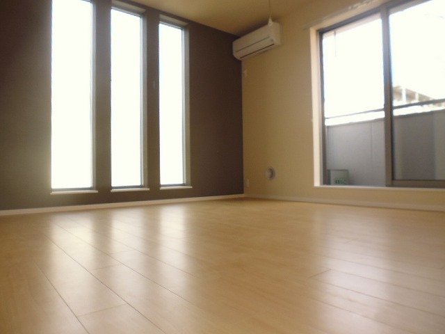 アーク・テラス リビング