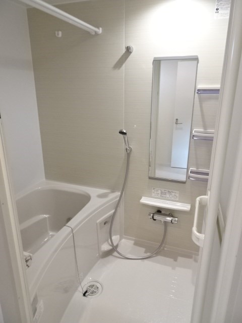 グラン・メゾン　T＆C 風呂画像