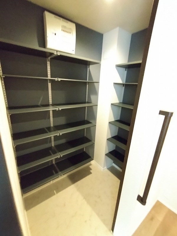 エミネンス観音 玄関