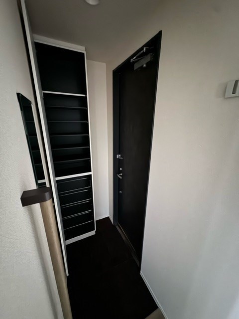 へーベルメゾン駒岡 玄関
