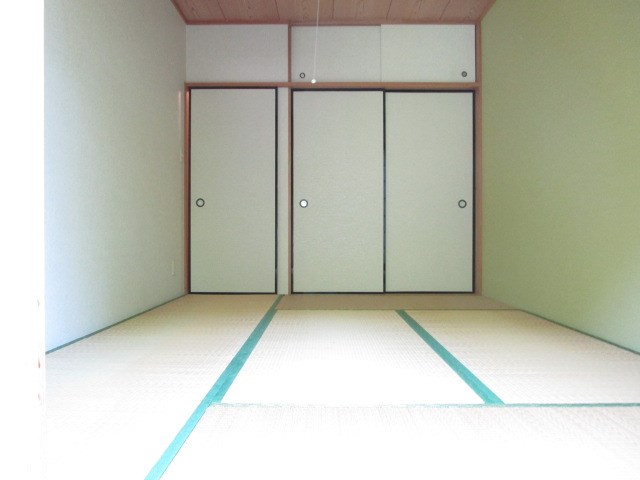 ベッドルーム