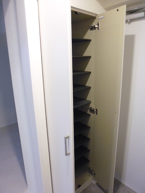 その他13