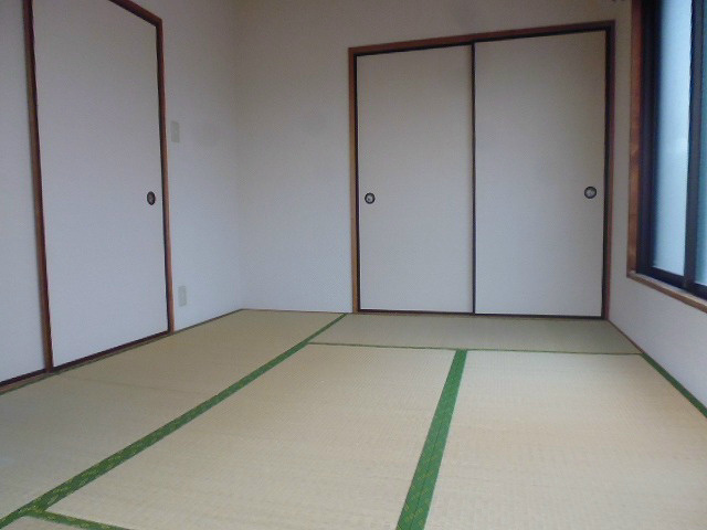 ベッドルーム