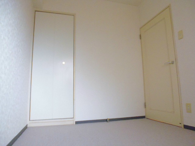 その他27