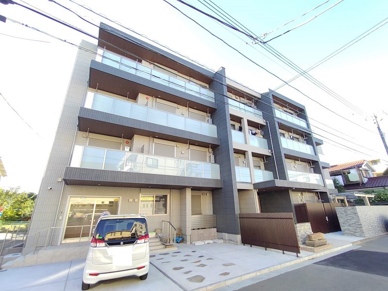 SOPHIA CRYSTAL 305号室 外観