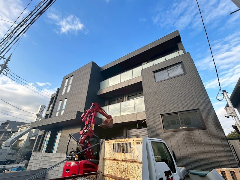 Premium Maison光 103号室 外観